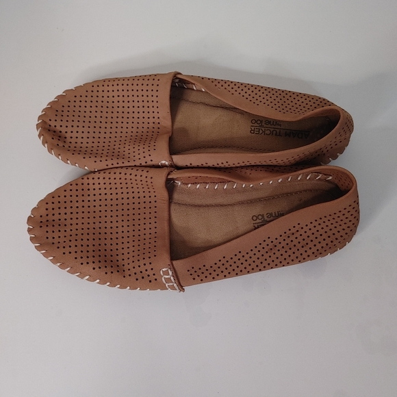 Adam Tucker Flats - Picture 2 of 6